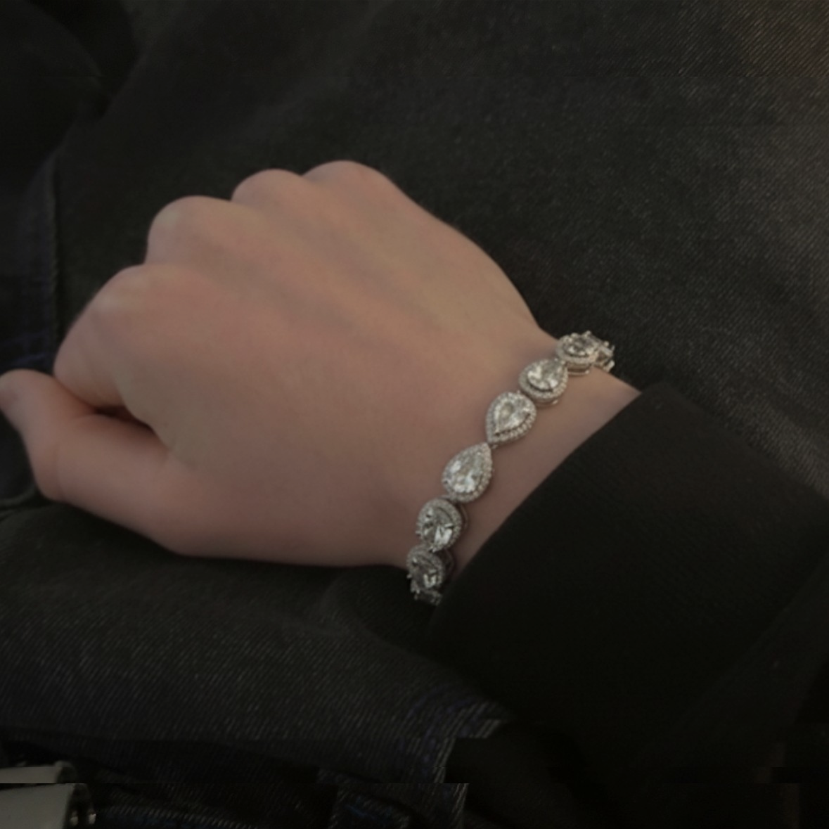 Tear-Drop Bracelet
